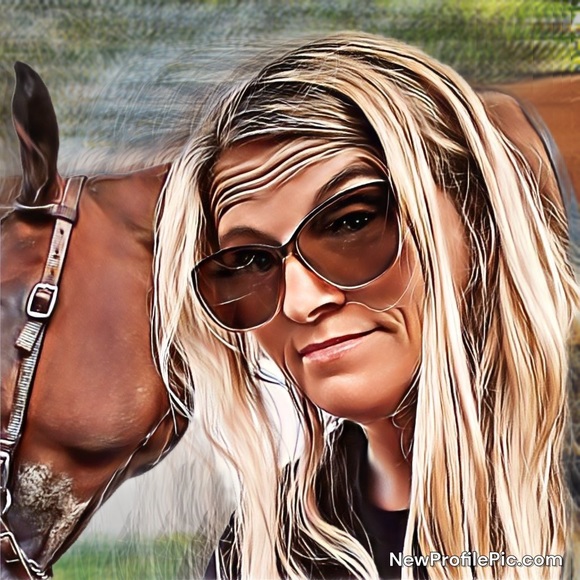 Meet your Posher, Rebecca - Picture 1 of 1